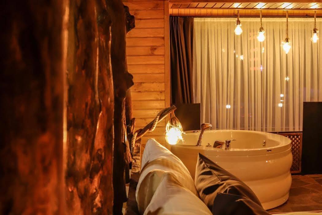 Abant Hitit Otel Restaurant Болу Екстер'єр фото